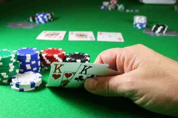 3 THỦ THUẬT ĐƠN GIẢN ĐỂ CHƠI BACCARAT HIỆU QUẢ